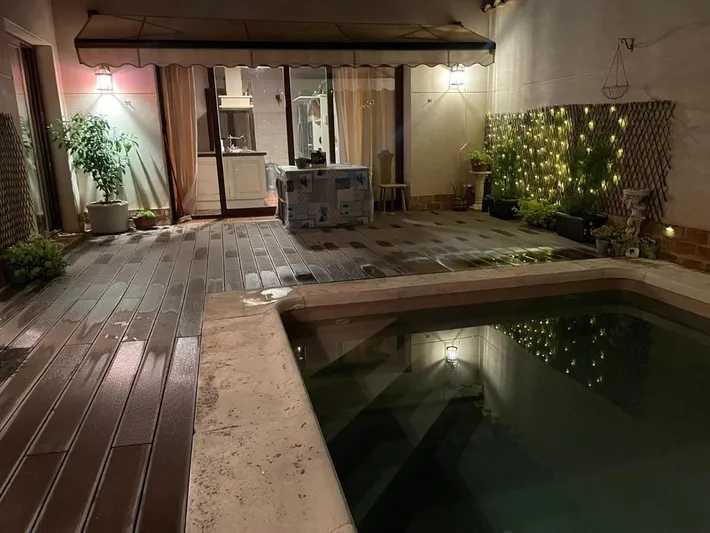 Casa de vacaciones para 10 personas, con piscina además de vistas y jardín - 1