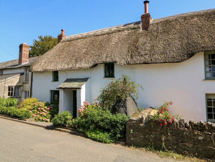 Cottage für 4 Personen, mit Terrasse und Garten sowie Ausblick in Cornwall