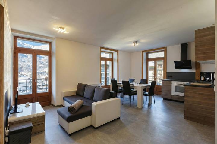 Gîte pour 5 personnes, avec Balcon et Bassin pour enfant dans Le Fayet (Saint-Gervais-les-Bains)