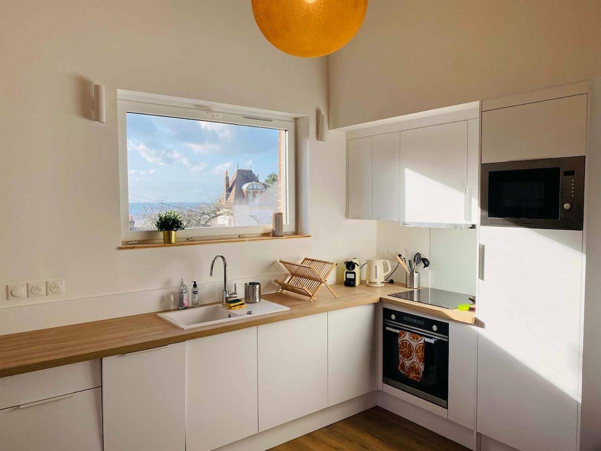 Appartement entier, Two-Bedroom Apartment with Ocean View in Houlgate, Région de Lisieux