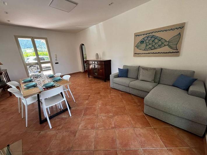 Villa per 5 persone, con Terrazza e Giardino nonché Panorama a Cinisi