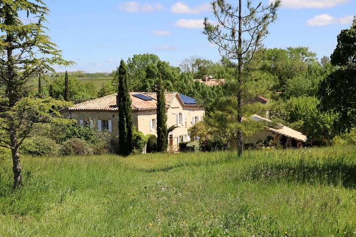 Appartement de vacances pour 2 personnes, avec piscine dans le Tarn