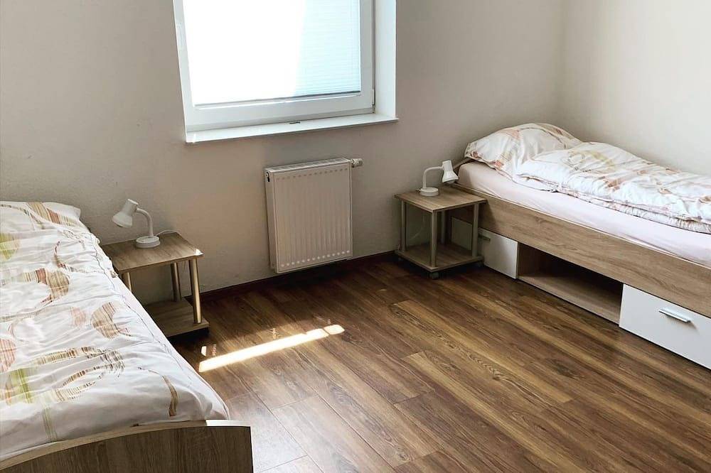 Ganze Wohnung, \"Hasel\" Barrierefrei mit Fahrstuhl direkt am Stausee in Thülsfelder Stausee, Friesoythe