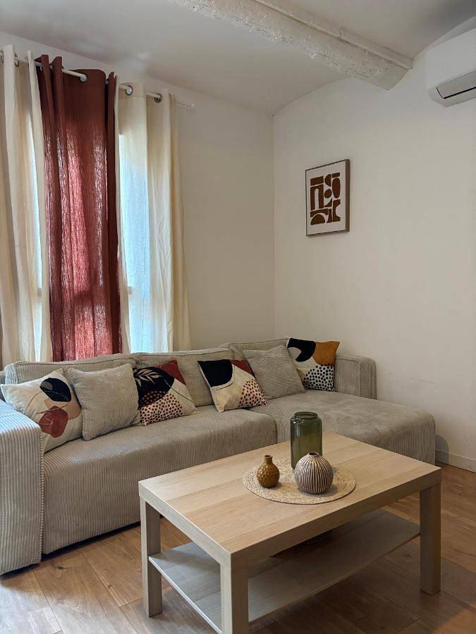 Appartement entier, Écrin paisible in Vergèze, Côte méditerranéenne (France)