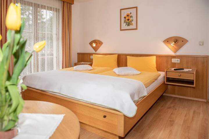 Doppelzimmer mit Dusche, Wc in Hohe Tauern, Rauris