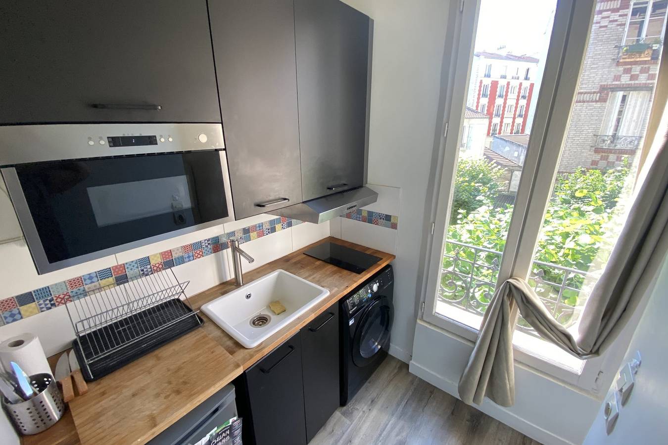 Studio entier, Studio agréable proche de la Seine in Issy-les-Moulineaux, Hauts-de-Seine