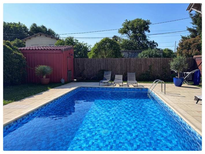 Location de vacances pour 14 personnes, avec jardin et piscine à Plaisance - 2