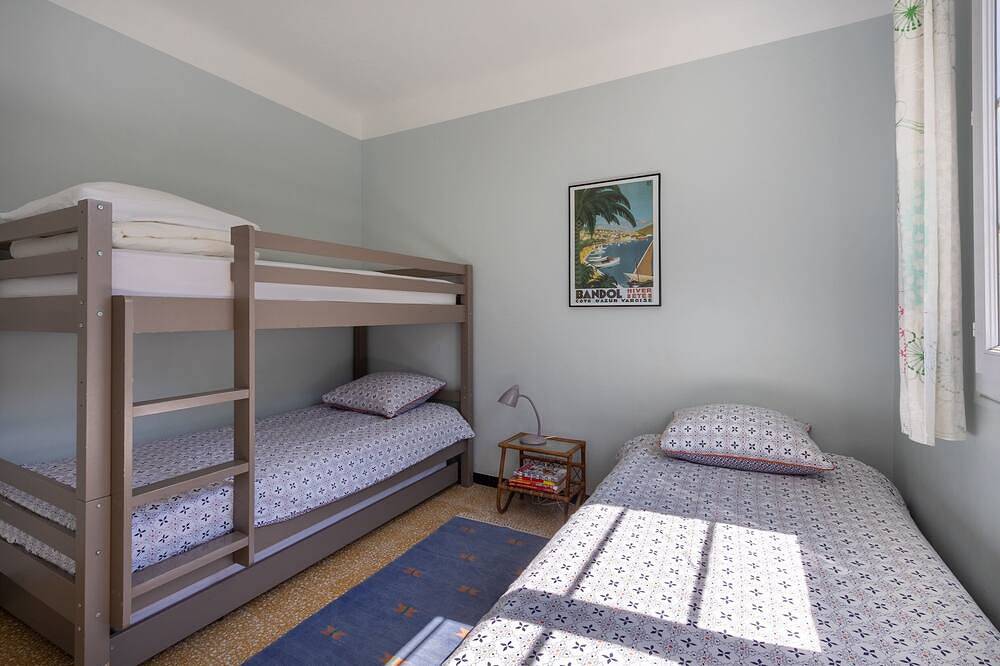 Encantadora casa tranquila junto al mar en Brusc in Six-Fours-les-Plages, Region de Toulon