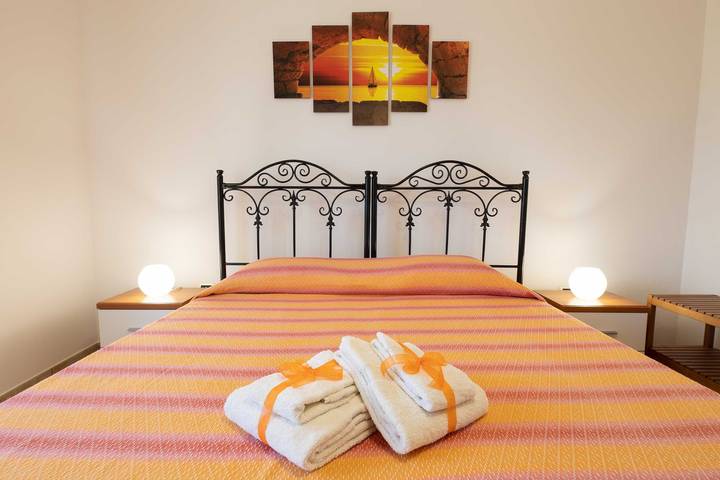 Casa Vacanze Villetta Relax Salento vicino al mare con terrazza e giardino in Racale, Golfo di Taranto