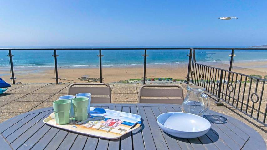 Appartement de vacances pour 5 personnes, avec jardin ainsi que vue et piscine à Croyde