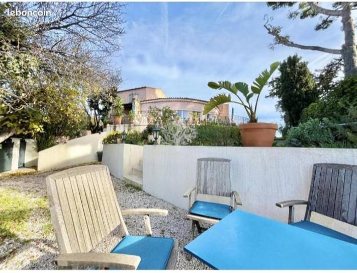Villa pour 8 personnes, avec jardin et vue à Bandol - 2