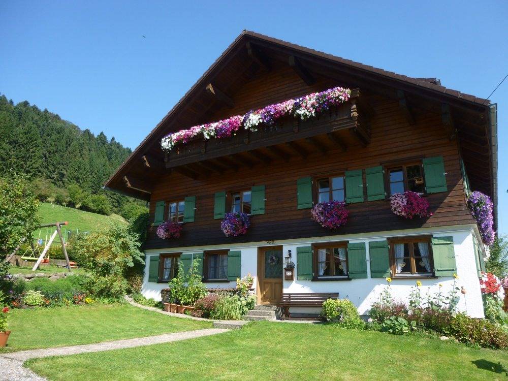 Ferienhof Reichart - "Waldblick" mit Balkon u. Bergblick in Scheidegg, Zwaben (Bayern)