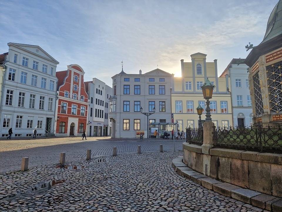 Apartamento vacacional entero, Neue Wasserkunst - Premium Gruppenferienwohnung - Abc354 in Wismar, North-West Mecklenburg (Wismar region)