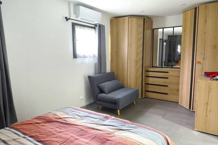 Location de vacances pour 3 personnes, avec Jardin à Matafelon-Granges - 3