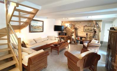 Gîte pour 12 personnes, avec terrasse et jardin à Penmarch