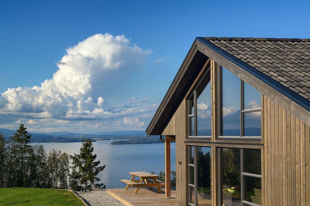 Luxuskabine, Wellnessbereich und Blick über den Tyrifjord in Modum