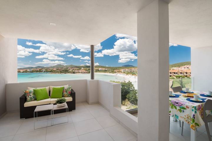 Gîte pour 3 personnes, avec terrasse à Golfo Aranci - 2