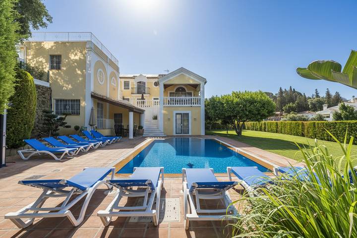Villa für 12 Personen, mit Pool und Garten in Marbella - 4