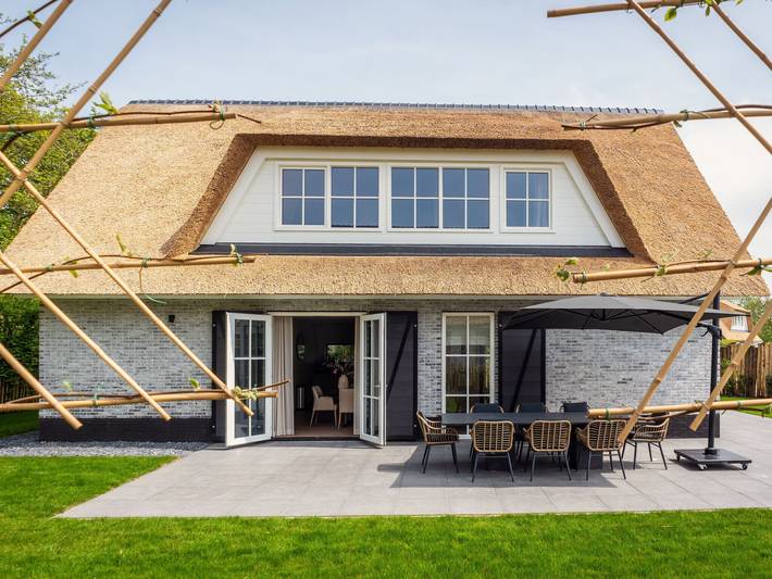 Ferienhaus für 8 Personen, mit Garten und Sauna auf Texel