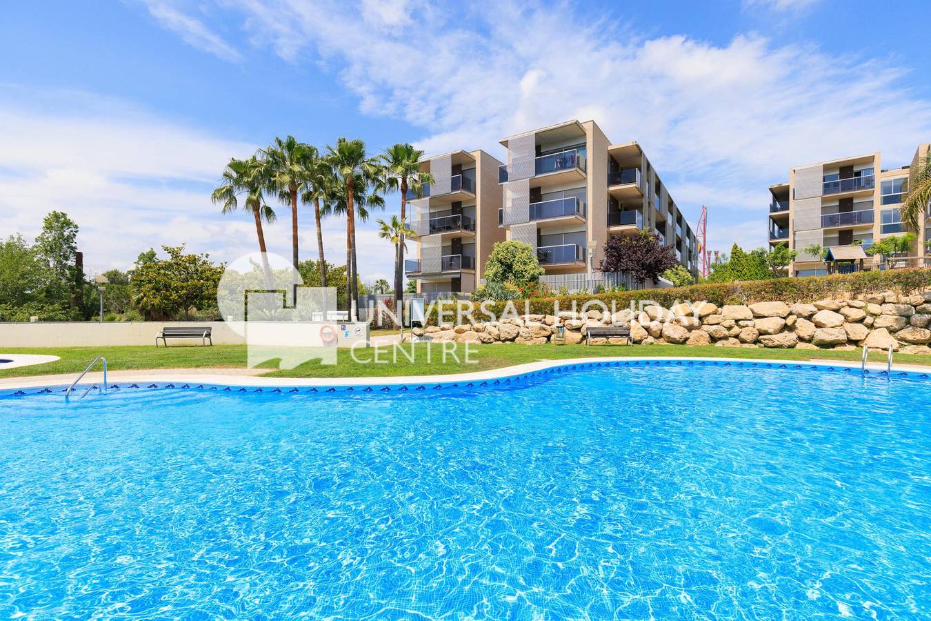 Apartamento entero, Apartamento de vacaciones para 4 personas con jardín in Plaza Europa - Port Aventura, Salou