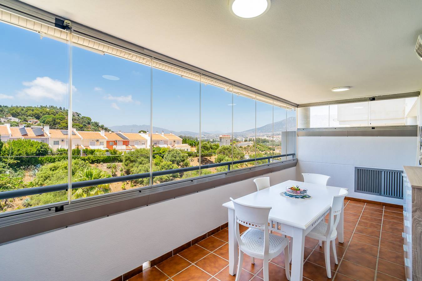 Apartamento entero, Cubo's Vega Fuengirola Apartment & Parking in Myramar, Fuengirola