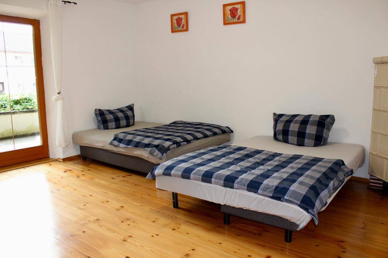 Ferienhaus mit Garten für bis zu 6 Personen in Rosenheim, Oberbayern