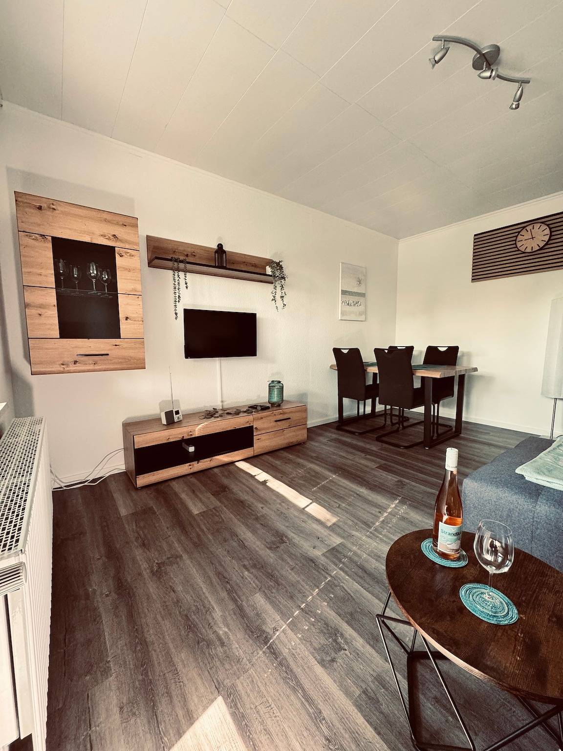 Ganze Ferienwohnung, Apartment 1 - Haus Heinke am Deich in Friedrichskoog-Spitze, Friedrichskoog