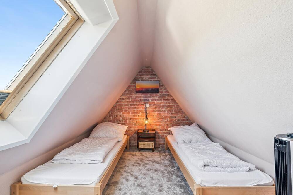 Ganze Wohnung, Helle Ferienwohnung im Harz mit Balkon in Straßberg (Sachsen-Anhalt), Harzgerode