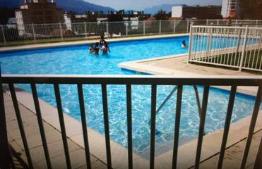 Studio pour 2 personnes, avec balcon et piscine, animaux acceptés en Savoie