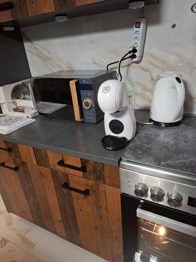 Gîte pour 6 personnes, avec vue et jardin, animaux acceptés dans Nax - 2