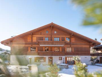 Chalet pour 4 personnes, avec balcon, animaux acceptés à Saanen