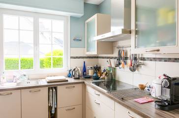 Maison De Vacances pour 9 Personnes dans Saint-Guénolé, Penmarch, Photo 4