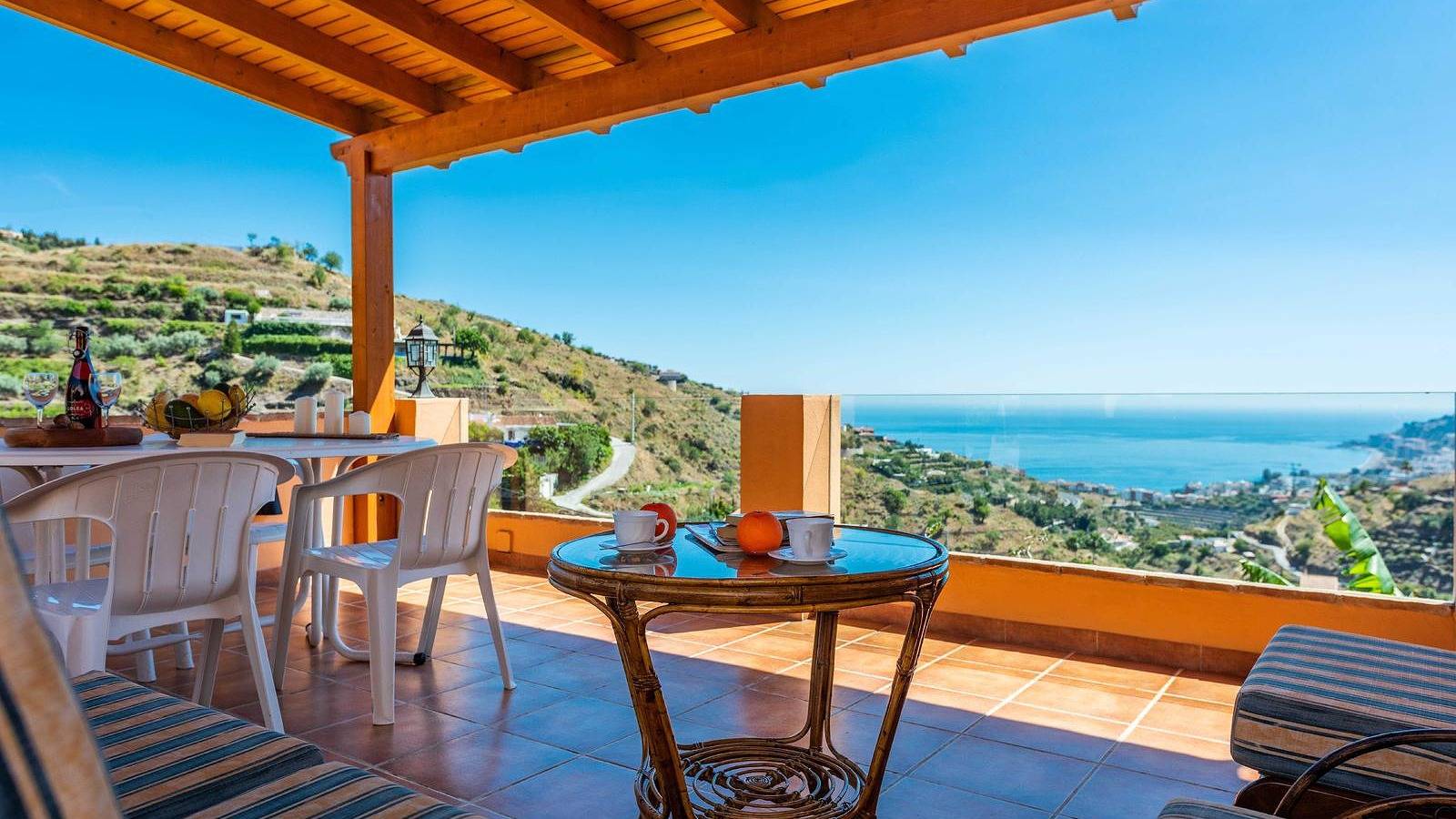 Gonzalez Almuñécar by Ruralidays in Itrabo, Costa Tropical