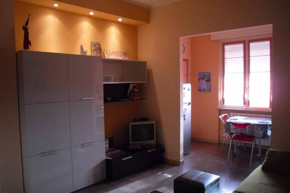 Entire apartment, Violins And Music Apartment In Downtown Cremona - At Antonella'S House - in Cremona, Cremona Province