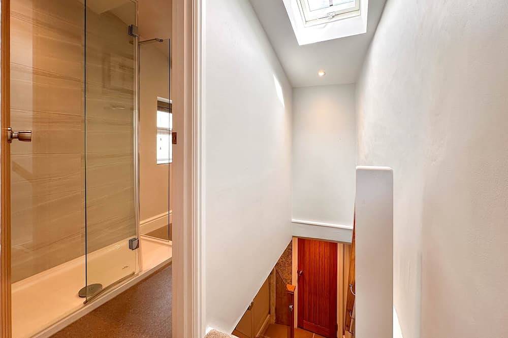 A hidden gem with the appeal of a traditional Yorkshire Dales Cottage - dog friendly, pubs nearby in Reeth, Yorkshire Dales National Park