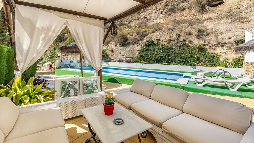 Casa rural para 18 personas, con balcón/terraza, Se admiten mascotas en Montefrío - 4