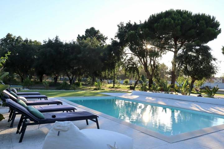 Chalet para 8 personas, con piscina además de terraza y vistas, Se admiten mascotas en Setubal - 2