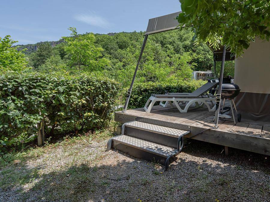 Camping Rcn Val de Cantobre - Tienda de lona y madera 6 personas - Tienda de campaña Larzac in Nant, Parc naturel régional des Grands Causses