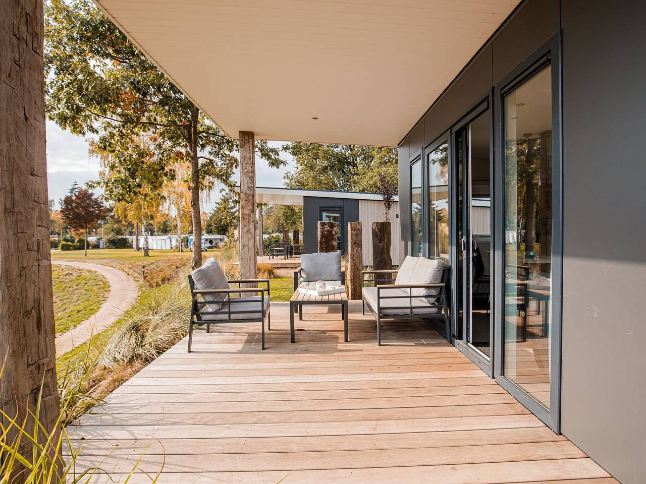 Chalet in Duisburg with Beach and Harbor Views in Bergen (Limburg), De Maasduinen National Park