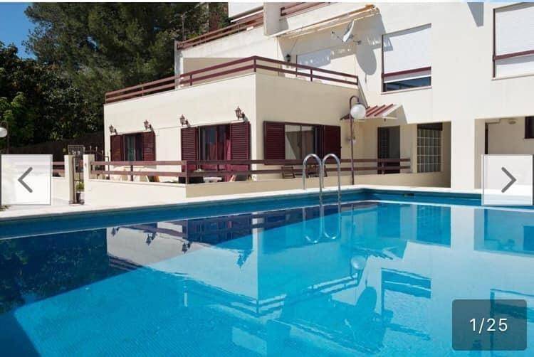 Three-Bedroom House in Praia do Ouro, Sesimbra