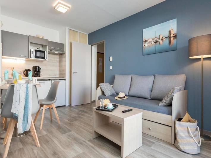 Gîte pour 4 personnes, avec piscine et terrasse, animaux acceptés dans Port des Minimes - 2