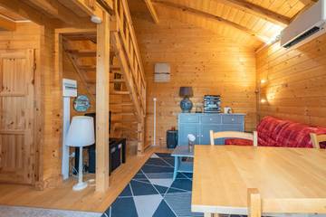 Chalet pour 2 Personnes dans Saujon, Région de Saintes, Photo 3