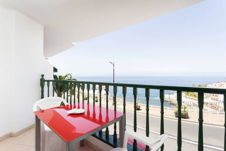 Appartement entier, Appartement de vacances pour 3 personnes avec terrasse in Puerto Santiago, Santiago del Teide
