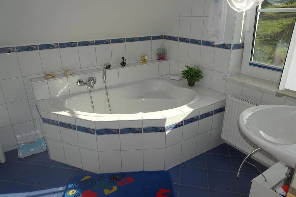 Ferienhaus Auerbach für 1 - 6 Personen mit 2 Schlafzimmern - Ferienhaus in Auerbach, Chemnitz und Umgebung