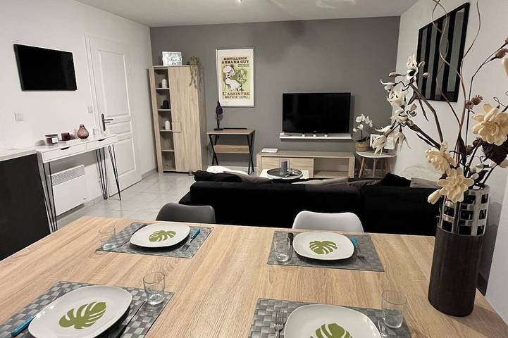 Gîte pour 4 personnes, avec balcon à Labergement-Sainte-Marie
