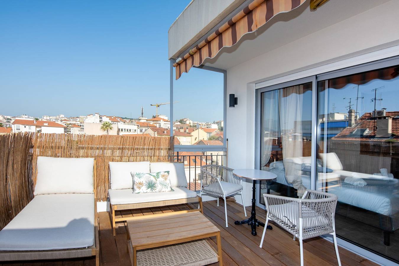 Entire studio, Studio Merlot - Welkeys in Cannes, Cannes region