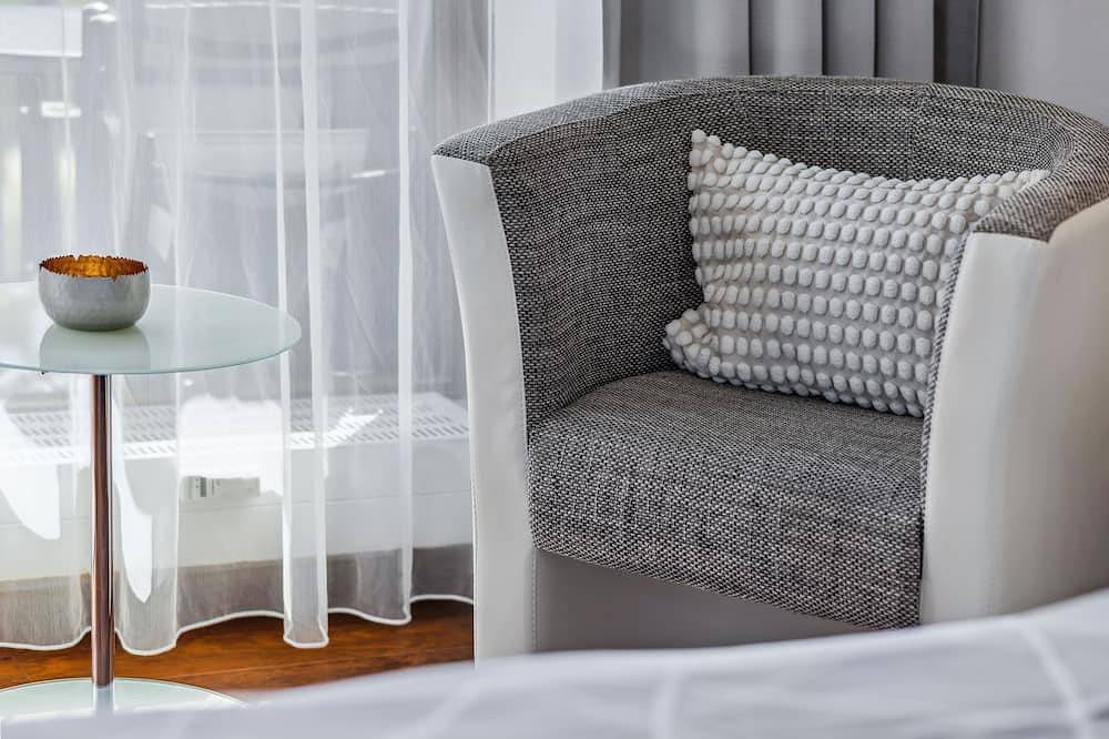 Ganze Wohnung, Kleine aber feine Wohnung mit Balkon in Deidesheim, Pfälzer Rheinebene