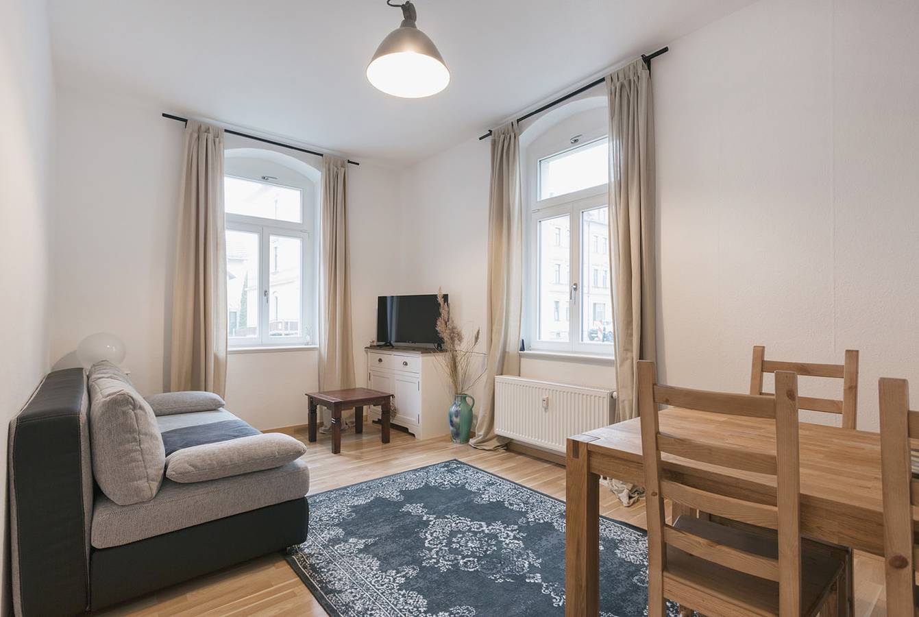 Geheel vakantieappartement, Vakantieappartement voor 4 personen met balkon in Pieschen (Dresden), Dresden
