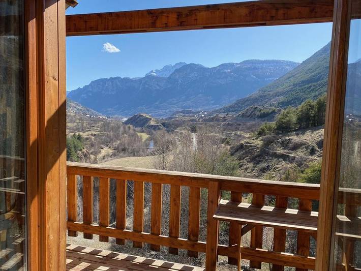 Gîte pour 4 personnes, avec vue et jardin à Les Vigneaux - 2