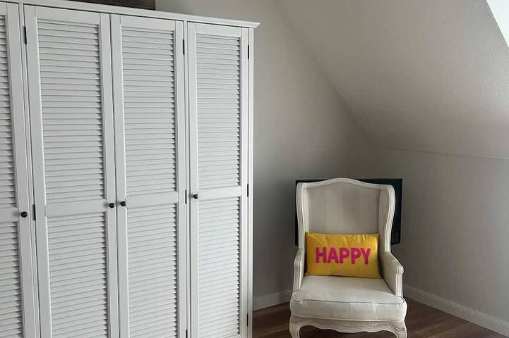Ganze Wohnung, Geschmackvoll eingerichtete Ferienwohnung mit Hauscharakter über 4 Ebenen. in Welt, Eiderstedt